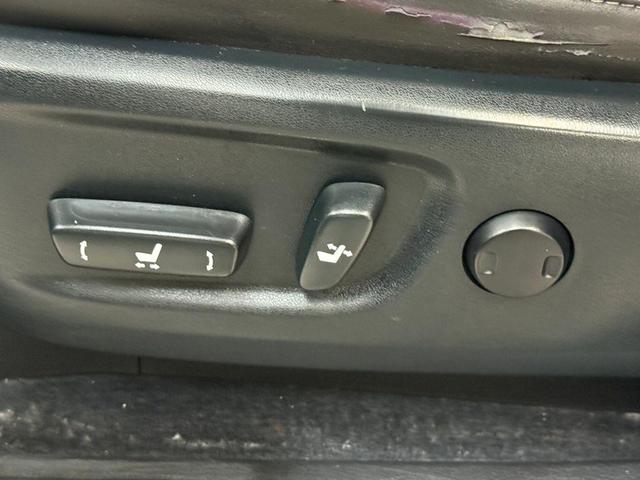 Photo of 2014 Tungsten Pearl Lexus GX 460