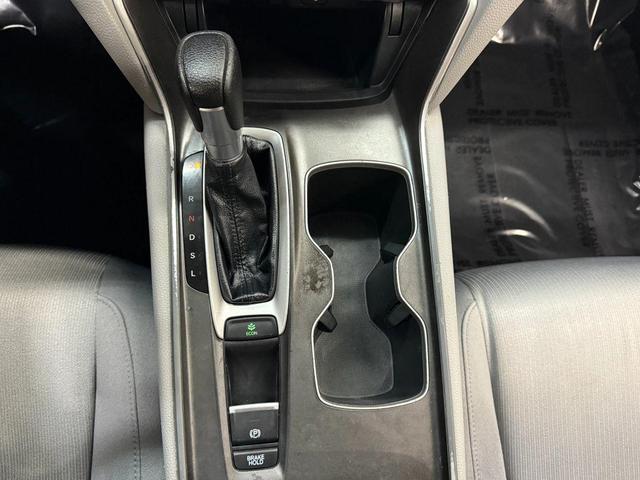 Photo of 2020 Obsidian Blue Pearl Honda Accord