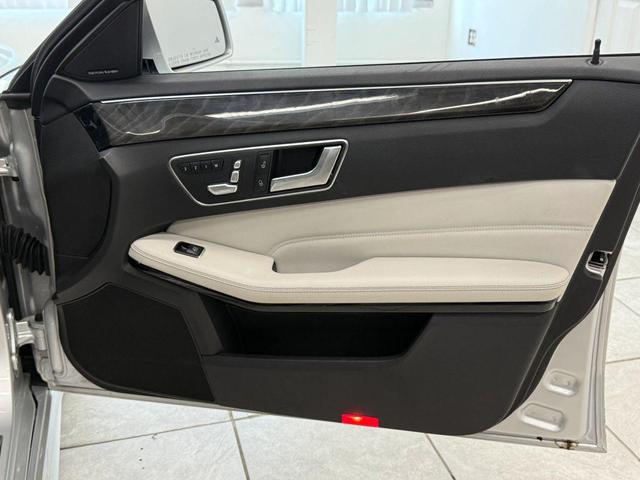 Photo of 2016 Silver Mercedes-Benz E-Class