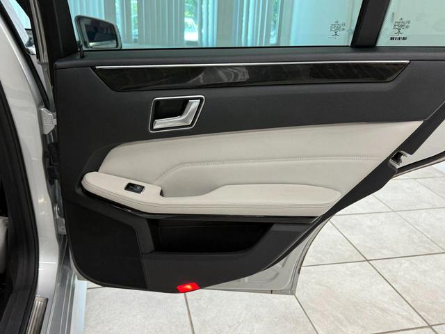 Photo of 2016 Silver Mercedes-Benz E-Class