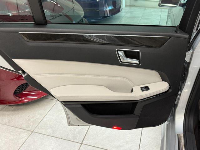 Photo of 2016 Silver Mercedes-Benz E-Class