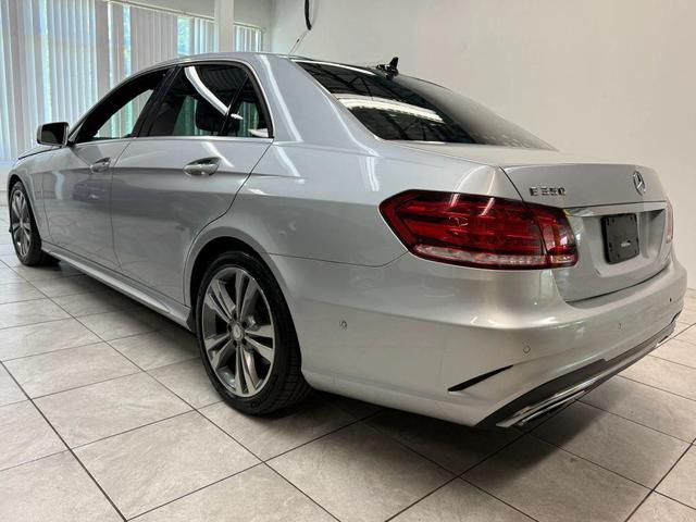 Photo of 2016 Silver Mercedes-Benz E-Class