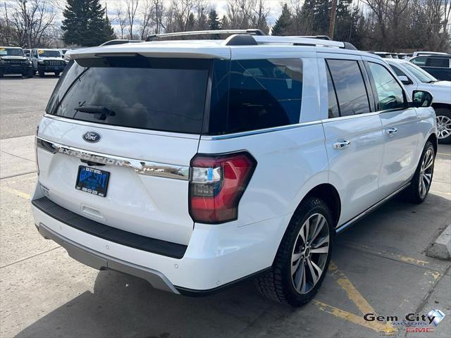 Photo of 2021 STAR WHITE MET TRI-COAT Ford Expedition