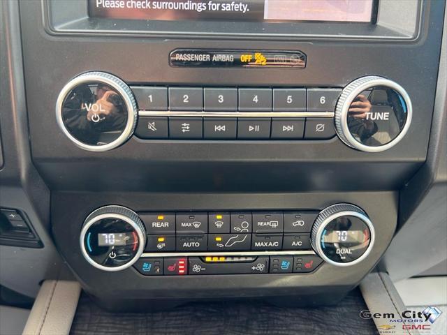 Photo of 2021 STAR WHITE MET TRI-COAT Ford Expedition