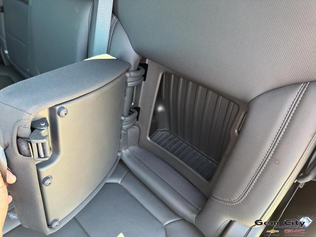 Photo of 2019 Pacific Blue Metallic GMC Sierra 1500