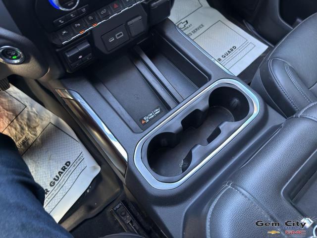Photo of 2019 Pacific Blue Metallic GMC Sierra 1500
