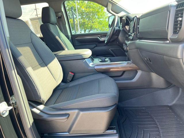 Photo of 2025 Black Chevrolet Silverado 3500