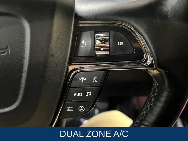 Photo of 2022 Radiance Metallic Lincoln Navigator