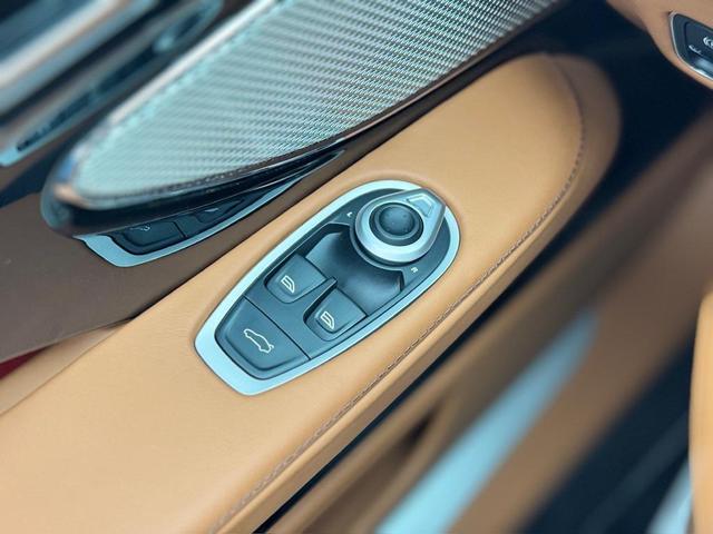 Photo of 2025 Zenith White Aston Martin DB12