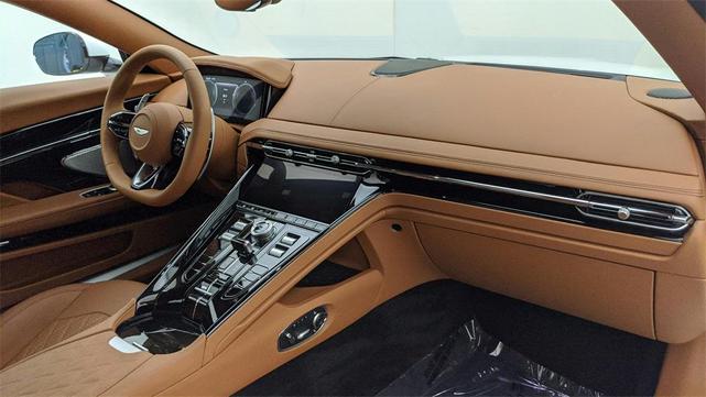 Photo of 2025 Zenith White Aston Martin DB12
