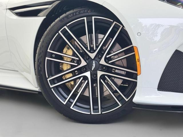 Photo of 2025 Zenith White Aston Martin DB12