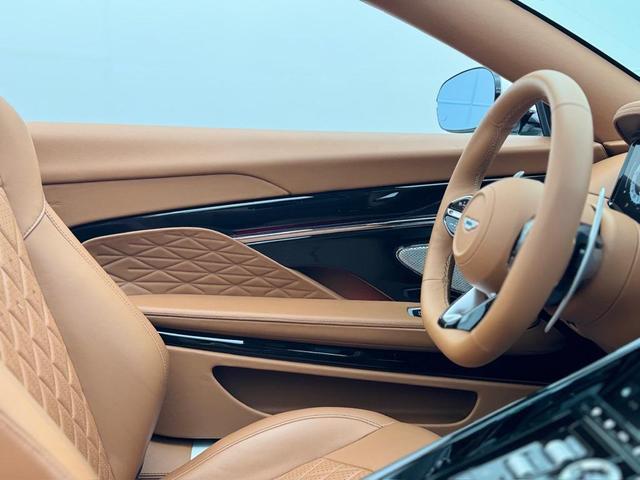 Photo of 2025 Zenith White Aston Martin DB12