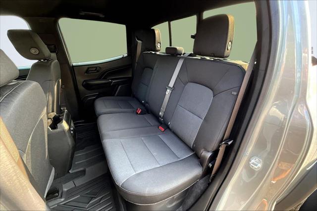 Photo of 2024 Sterling Gray Metallic Chevrolet Colorado