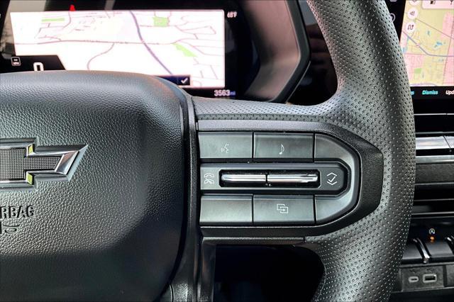Photo of 2024 Sterling Gray Metallic Chevrolet Colorado