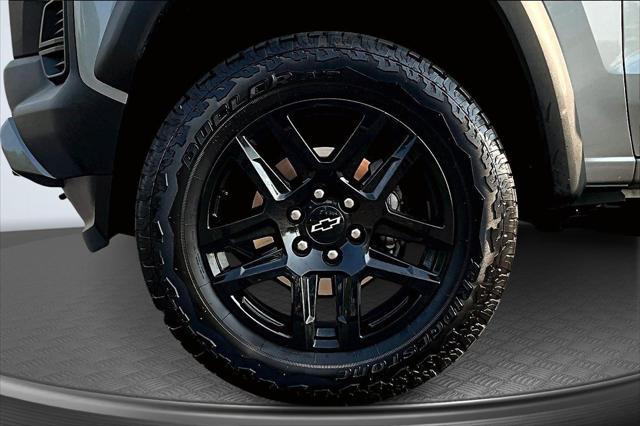 Photo of 2024 Sterling Gray Metallic Chevrolet Colorado