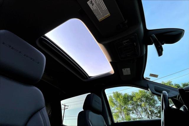 Photo of 2021 Onyx Black GMC Sierra 1500