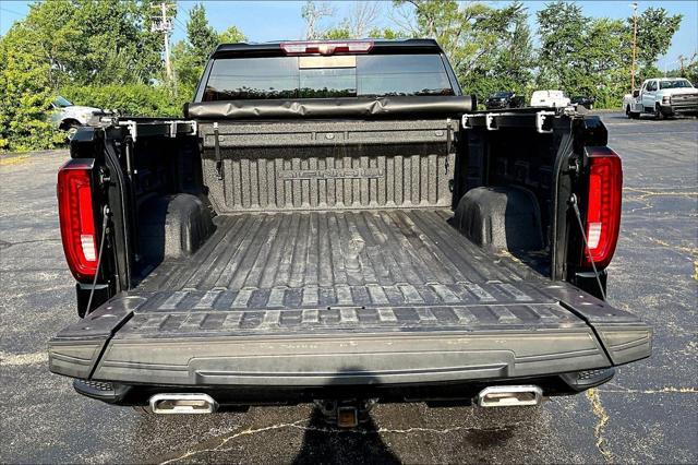 Photo of 2021 Onyx Black GMC Sierra 1500