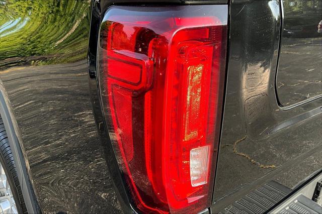 Photo of 2021 Onyx Black GMC Sierra 1500