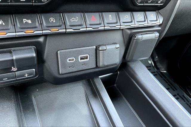 Photo of 2021 Onyx Black GMC Sierra 1500