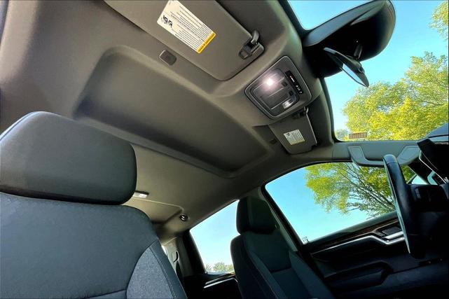 Photo of 2023 Onyx Black GMC Sierra 1500