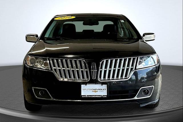 Photo of 2010 Tuxedo Black Metallic Lincoln MKZ