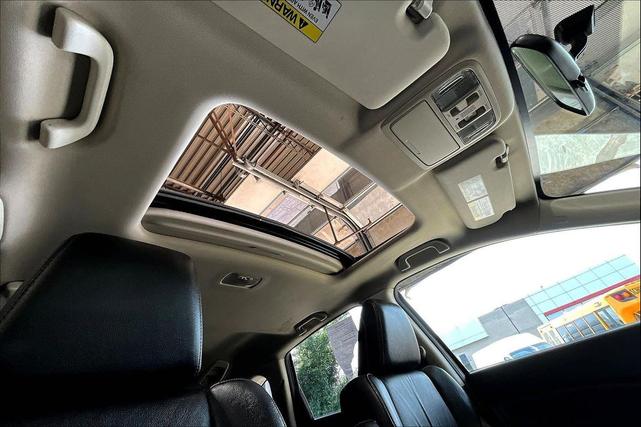 Photo of 2013 Crystal Black Pearl Honda CR-V