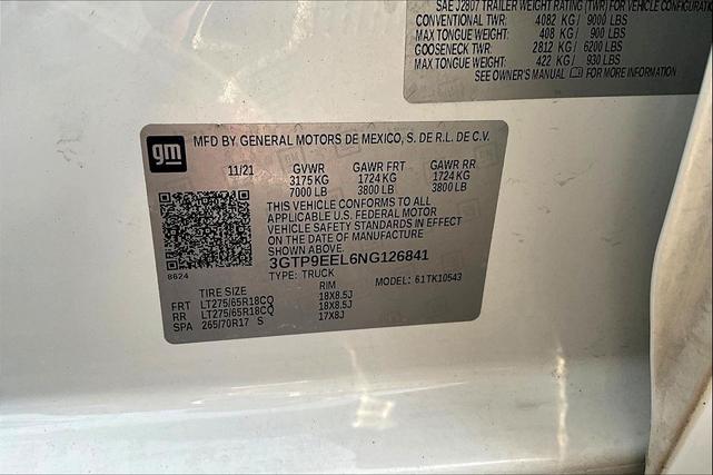 Photo of 2022 Summit White GMC Sierra 1500