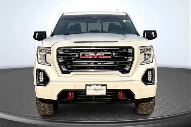 Photo of 2022 Summit White GMC Sierra 1500