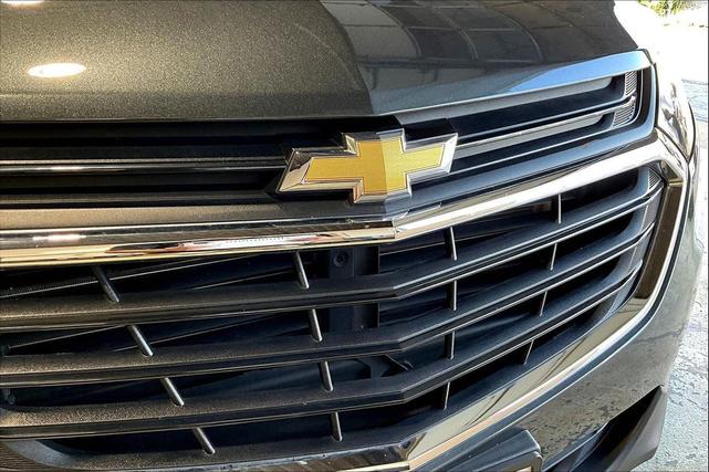 Photo of 2021 Nightfall Gray Metallic Chevrolet Equinox
