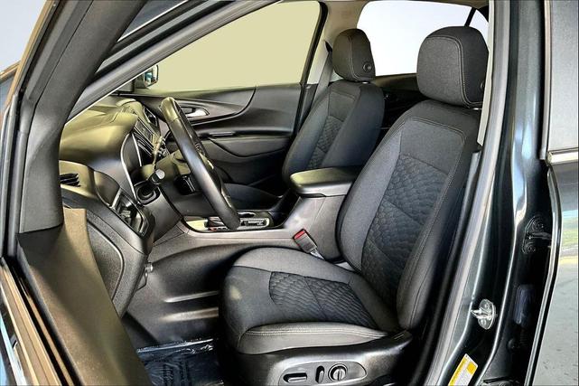Photo of 2021 Nightfall Gray Metallic Chevrolet Equinox
