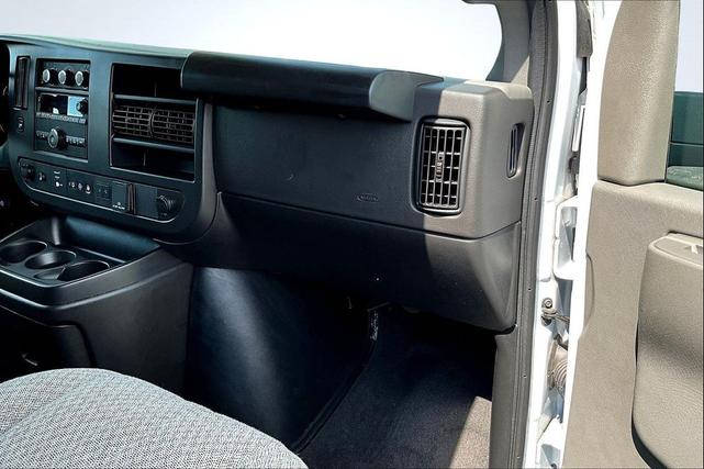 Photo of 2024 Summit White Chevrolet Express 3500
