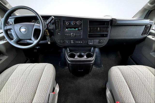 Photo of 2024 Summit White Chevrolet Express 3500