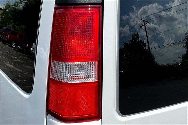 Photo of 2024 Summit White Chevrolet Express 3500