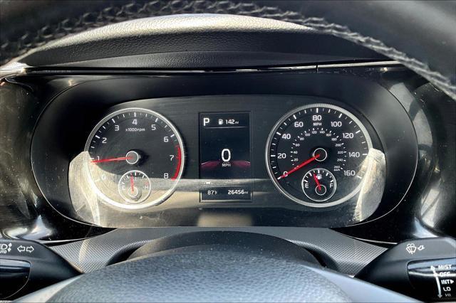 Photo of 2023 Glacial White Pearl Kia K5