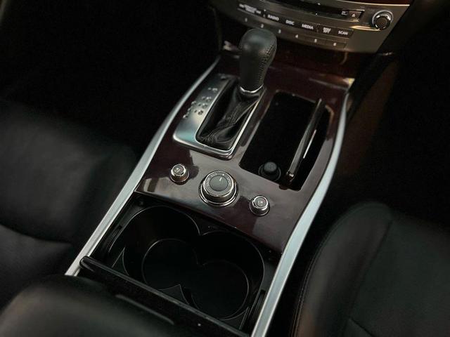 Photo of 2018 Graphite Shadow INFINITI Q70