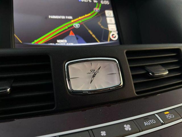 Photo of 2018 Graphite Shadow INFINITI Q70