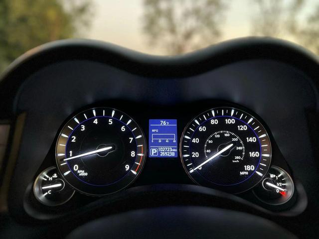 Photo of 2018 Graphite Shadow INFINITI Q70
