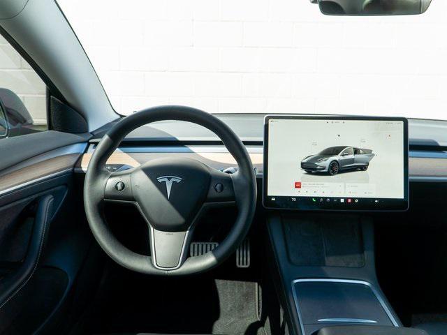 Photo of 2023 Midnight Silver Metallic Tesla Model 3