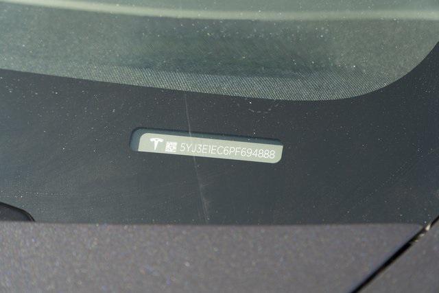 Photo of 2023 Midnight Silver Metallic Tesla Model 3