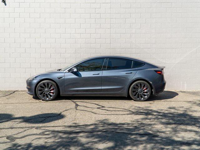 Photo of 2023 Midnight Silver Metallic Tesla Model 3