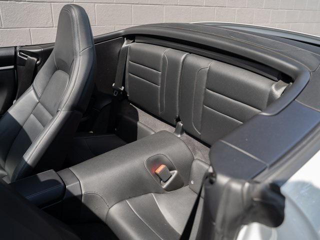Photo of 2021 White Porsche 911