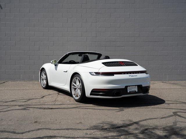 Photo of 2021 White Porsche 911