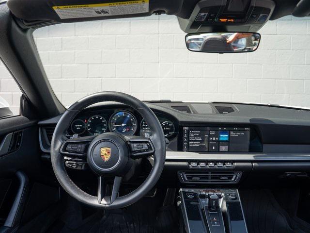 Photo of 2021 White Porsche 911