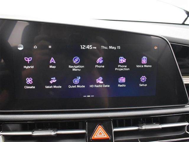Photo of 2025 Gray Kia Niro
