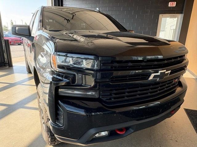 Photo of 2021 Black Chevrolet Silverado 1500