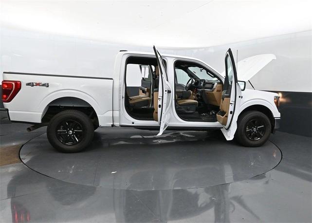 Photo of 2023 Oxford White Ford F-150