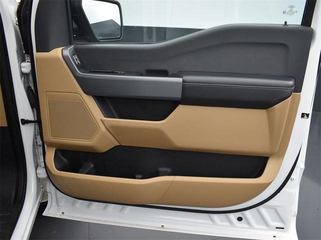 Photo of 2023 Oxford White Ford F-150