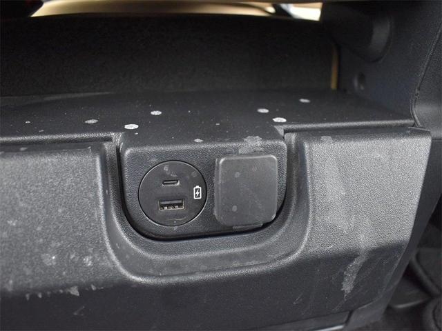 Photo of 2023 Oxford White Ford F-150