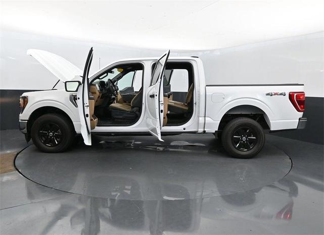 Photo of 2023 Oxford White Ford F-150