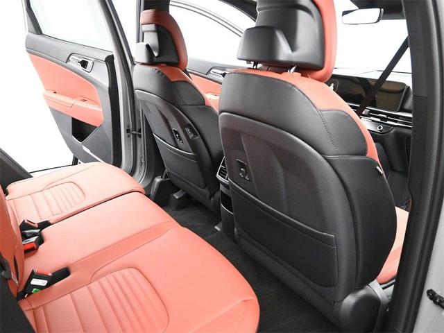 Photo of 2026 Wolf Gray Kia Sportage